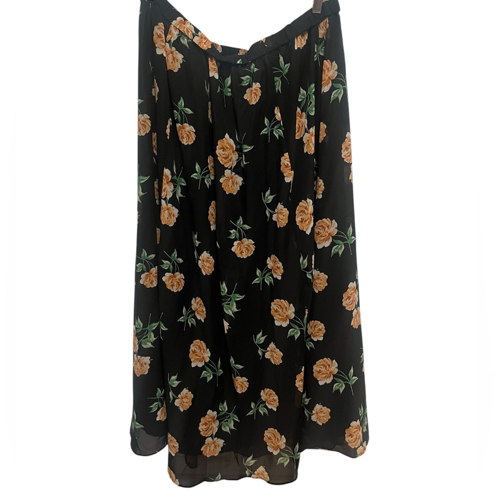 Old Navy Black Floral Maxi Skirt - Picture 3 of 4
